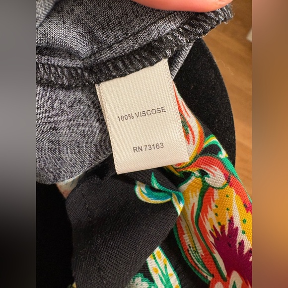 NEIMAN MARCUS • Women's Floral Midi Dress • Size M - Picture 5 of 5